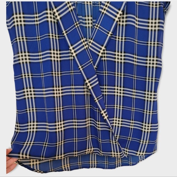 Vince Camuto Women's Extend Shoulder Highland Plaid Size Small - Picture 3 of 7